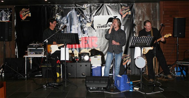 gallery-bended-elbow